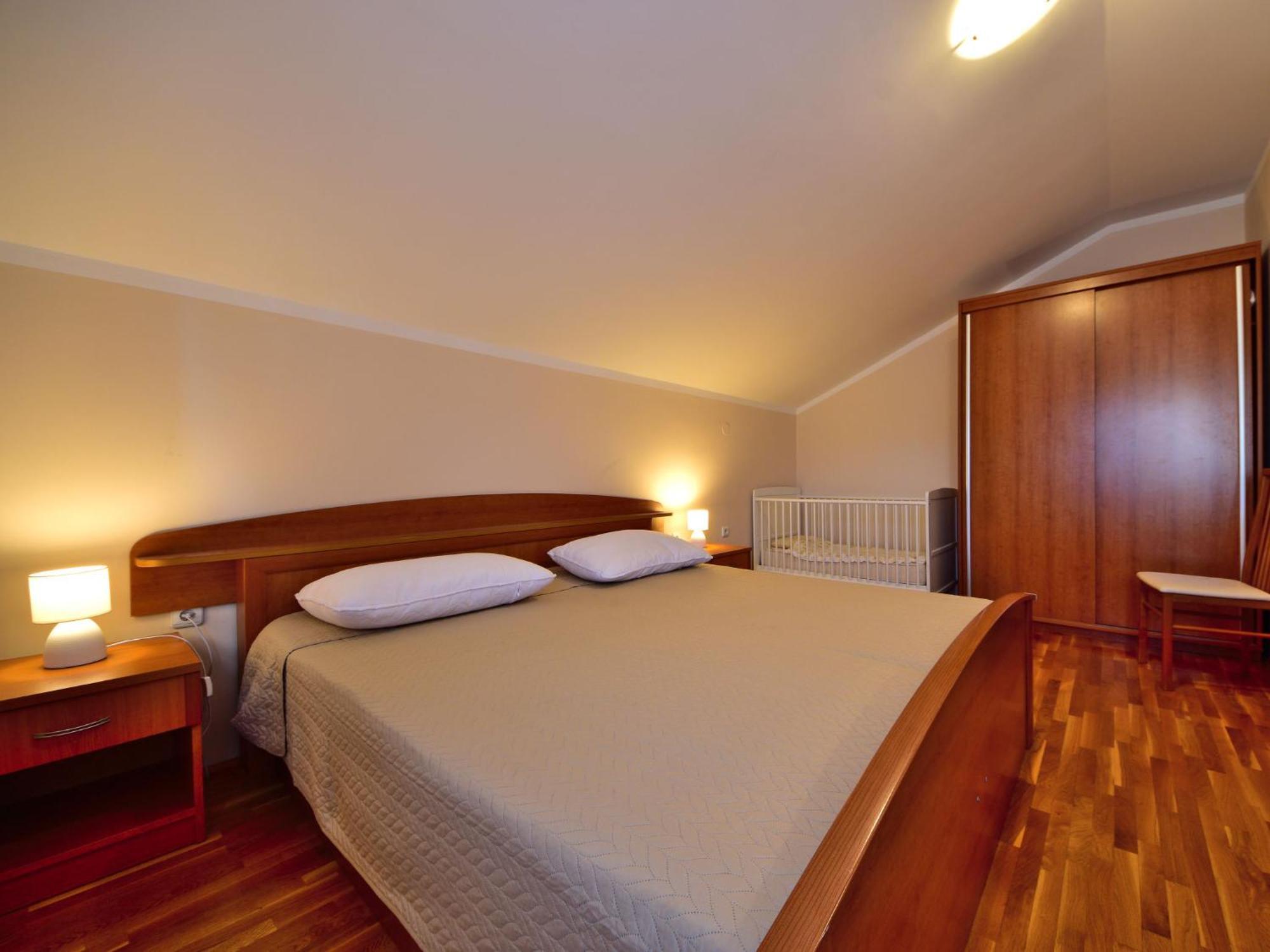 Apartment Olga-5 By Interhome Banjol Esterno foto
